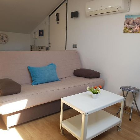 Apartamentos Momas La Casa De Mama Малага Екстер'єр фото