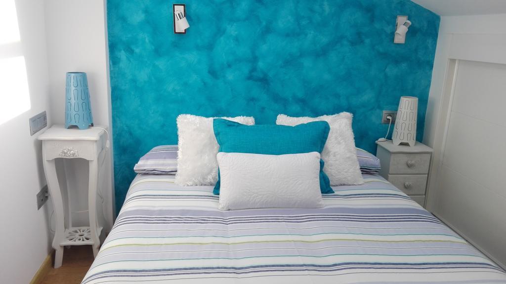 Apartamentos Momas La Casa De Mama Малага Екстер'єр фото