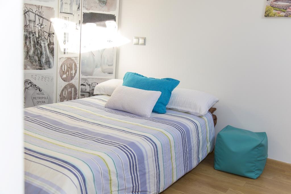 Apartamentos Momas La Casa De Mama Малага Екстер'єр фото