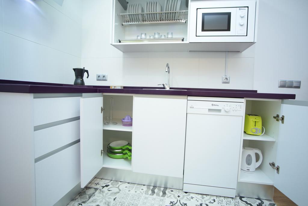 Apartamentos Momas La Casa De Mama Малага Екстер'єр фото