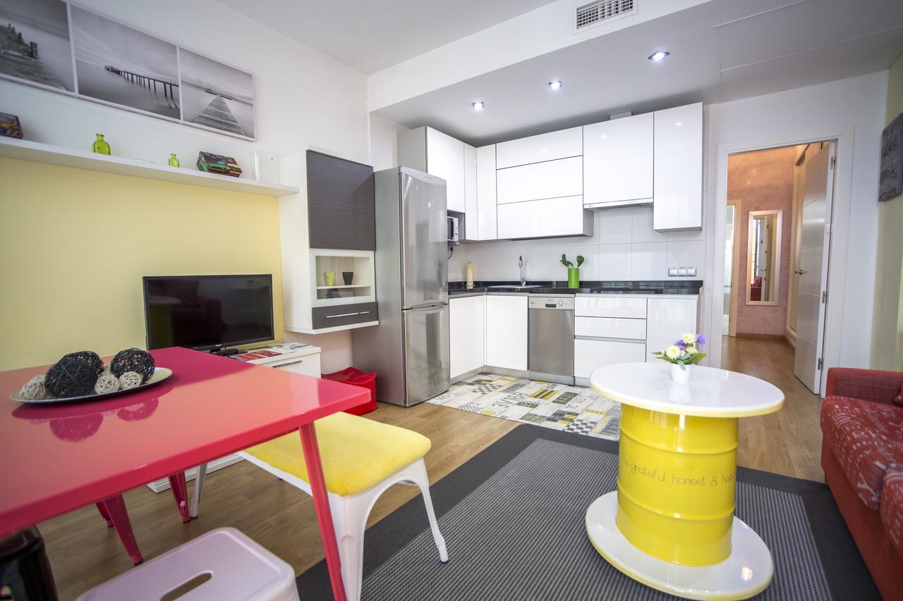 Apartamentos Momas La Casa De Mama Малага Екстер'єр фото