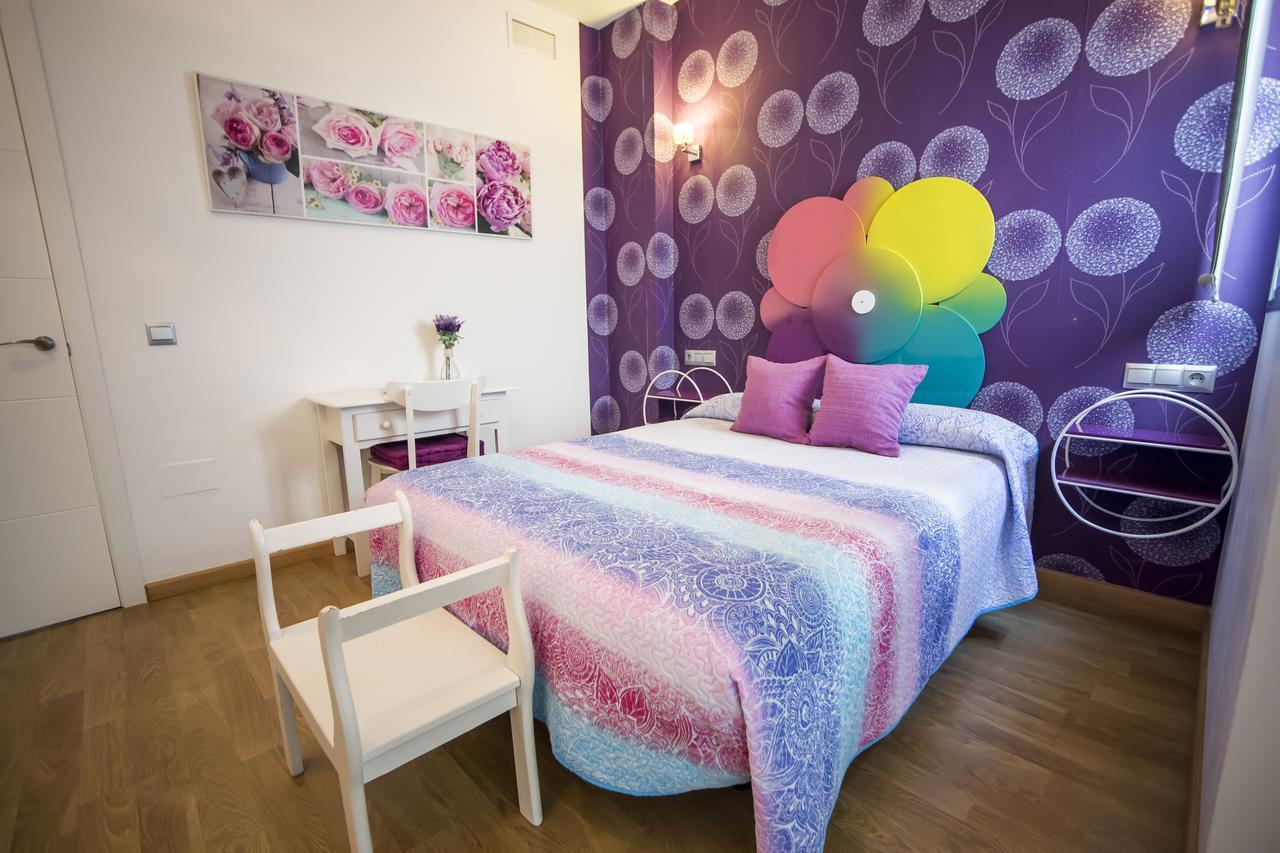 Apartamentos Momas La Casa De Mama Малага Екстер'єр фото