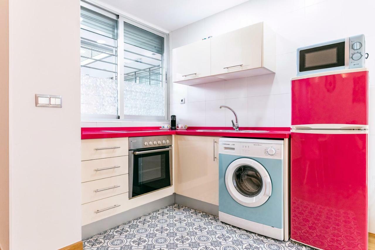 Apartamentos Momas La Casa De Mama Малага Екстер'єр фото