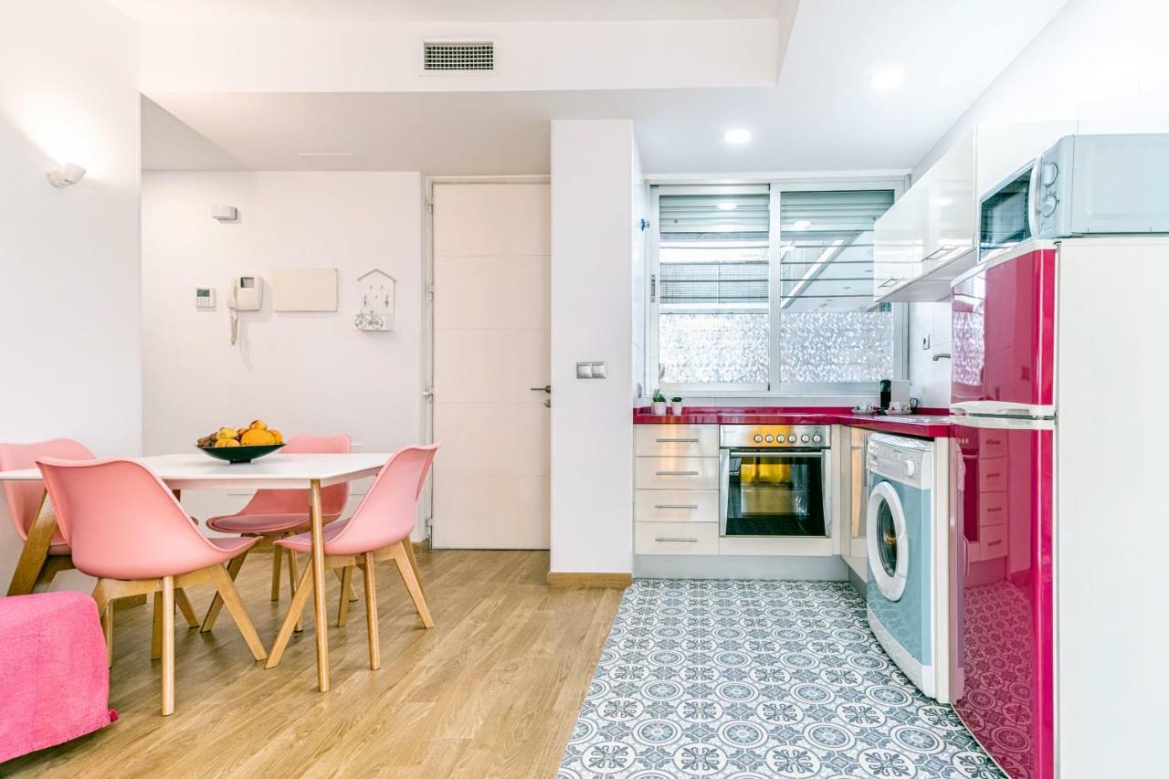 Apartamentos Momas La Casa De Mama Малага Екстер'єр фото